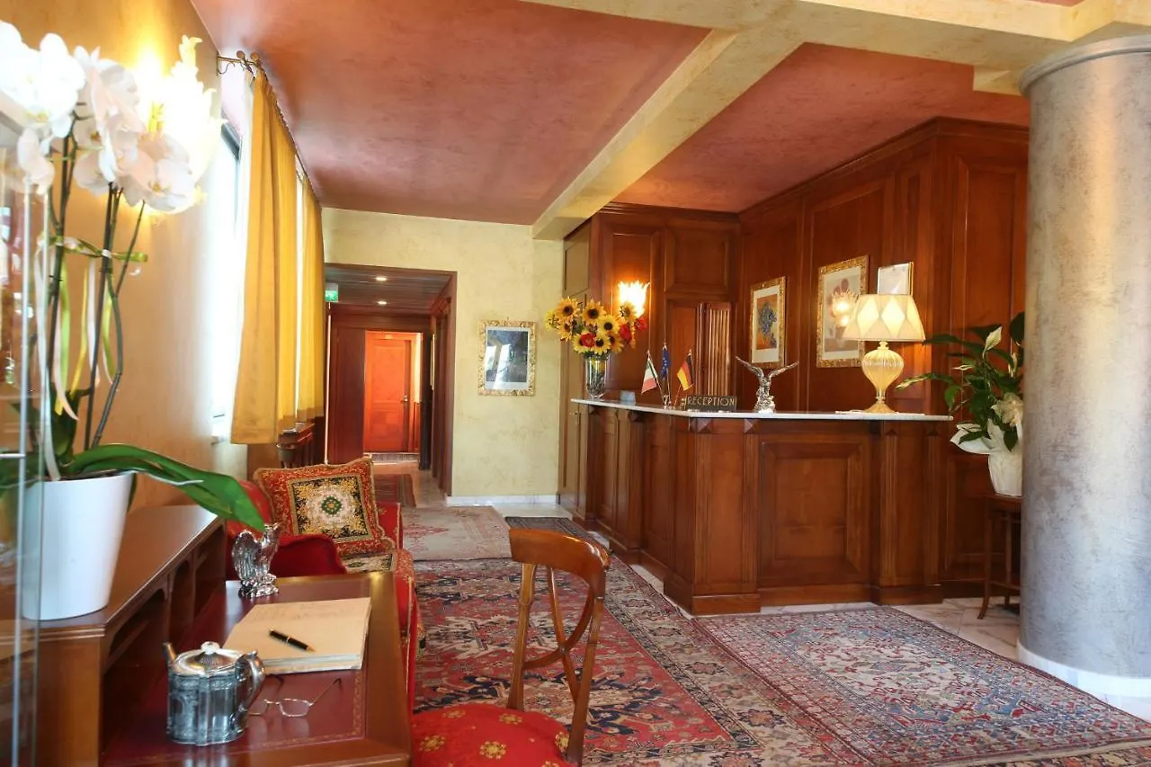 Hotel Abacus Porto Mantovano 4*,